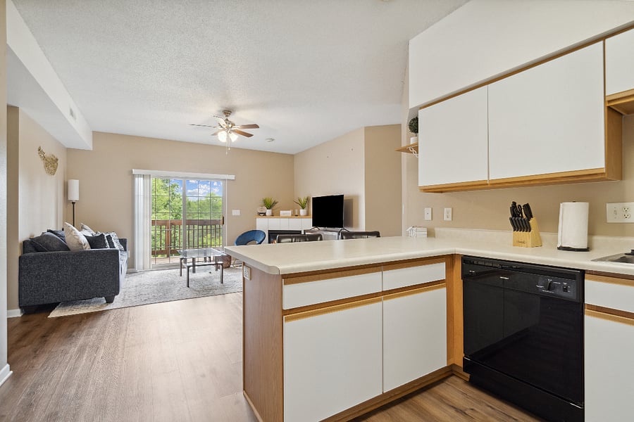 Furnished Finder property 796870_1 photo 6