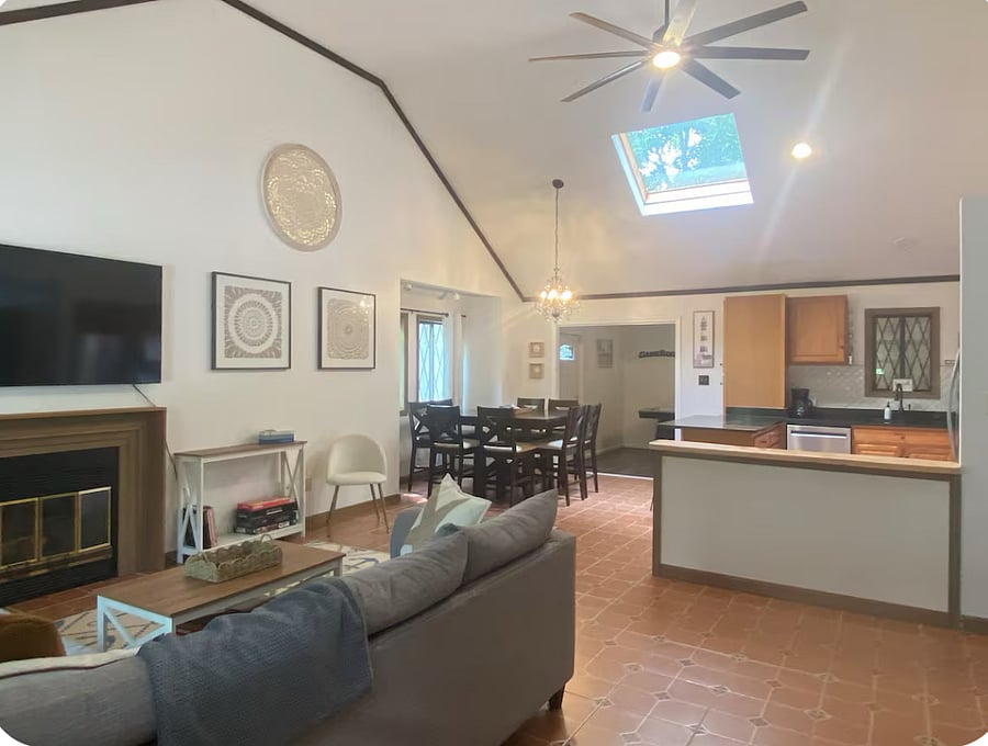Furnished Finder property 797082_1 photo 5