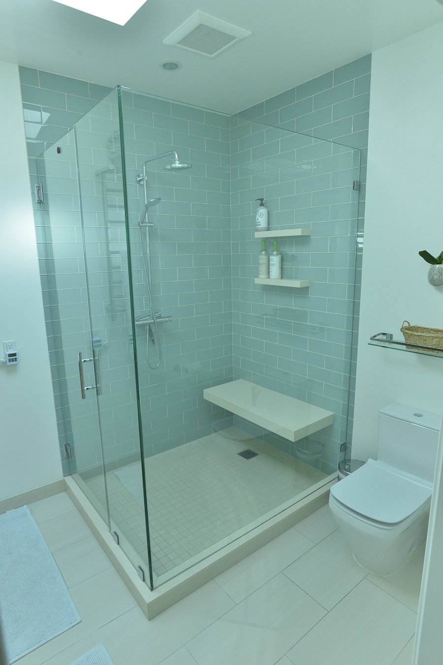 Bedroom 1 - Ensuite Bathroom