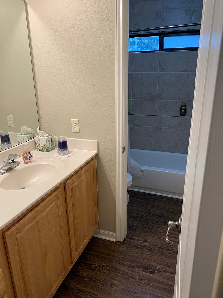 Furnished Finder property 797206_1 photo 11