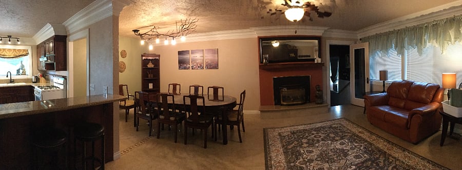 Dining/living room space