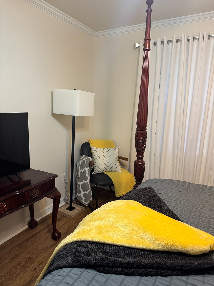 Furnished Finder property 797293_1 photo 9