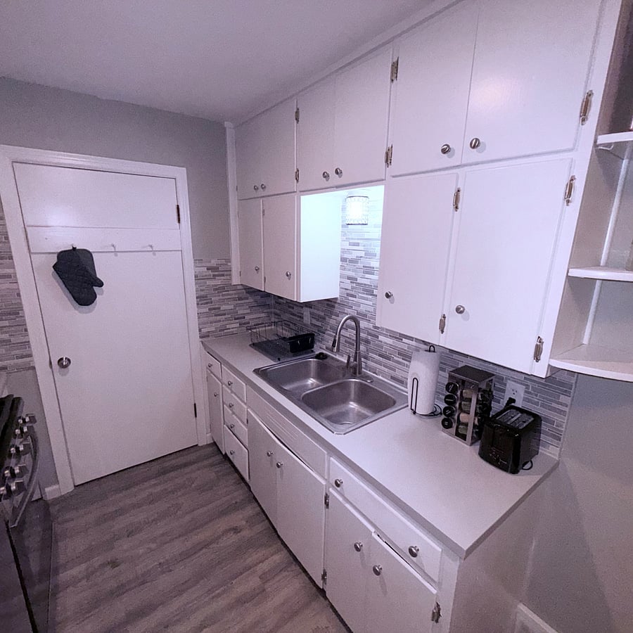 Furnished Finder property 797322_2 photo 8