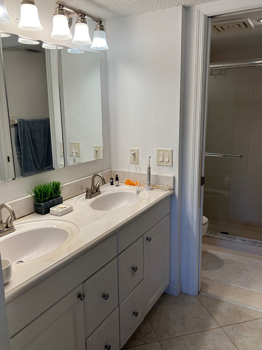 Master bathroom