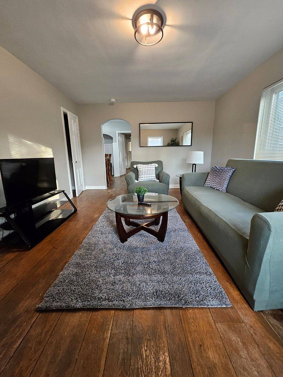 Furnished Finder property 797343_1 photo 2