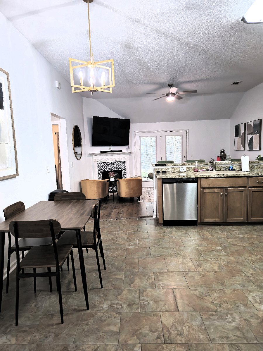 Furnished Finder property 797553_1 photo 6