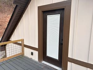 Balcony access from bedroom