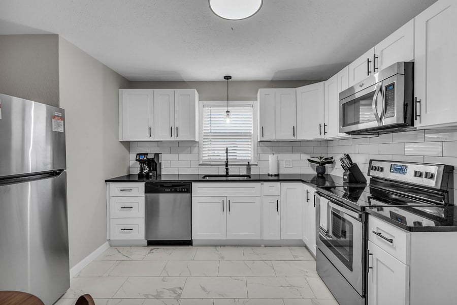 Furnished Finder property 797597_1 photo 4