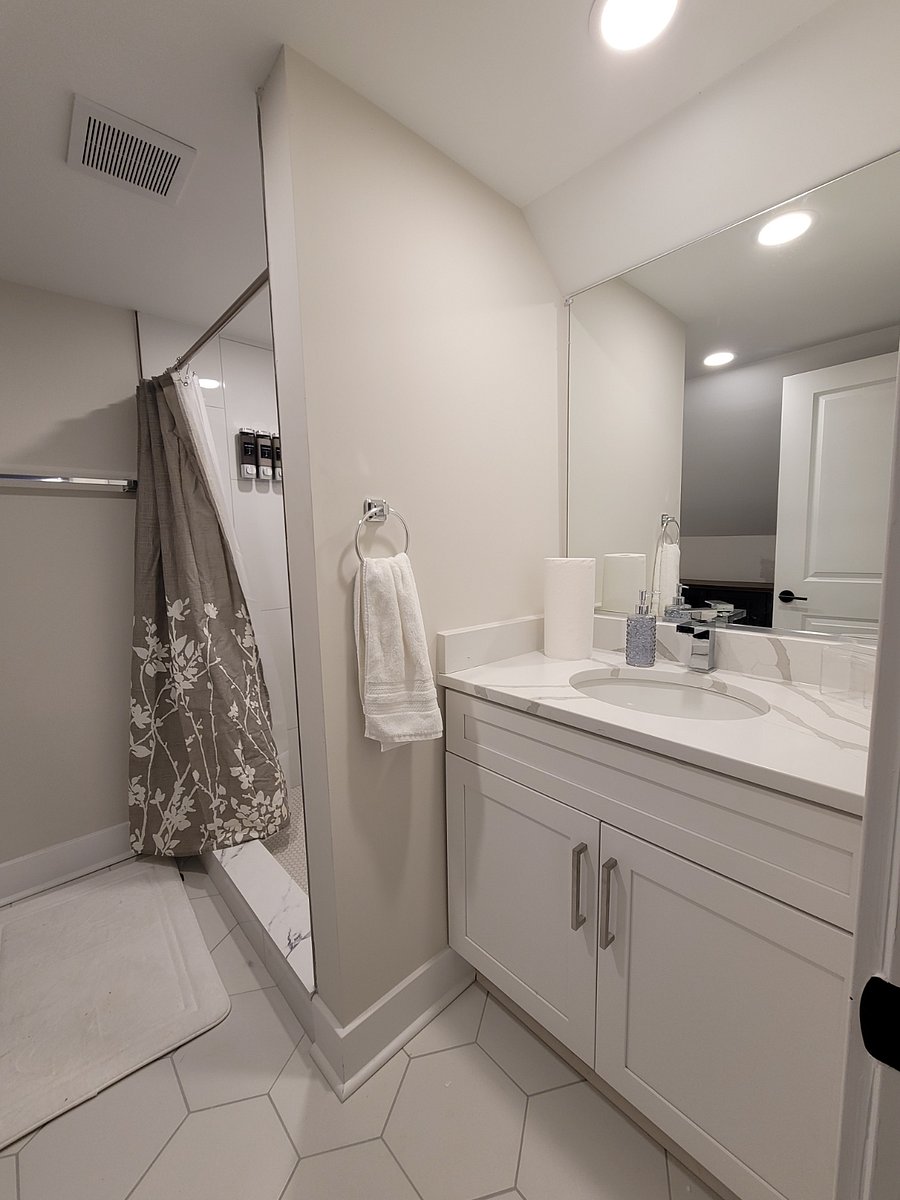 Furnished Finder property 797618_1 photo 10