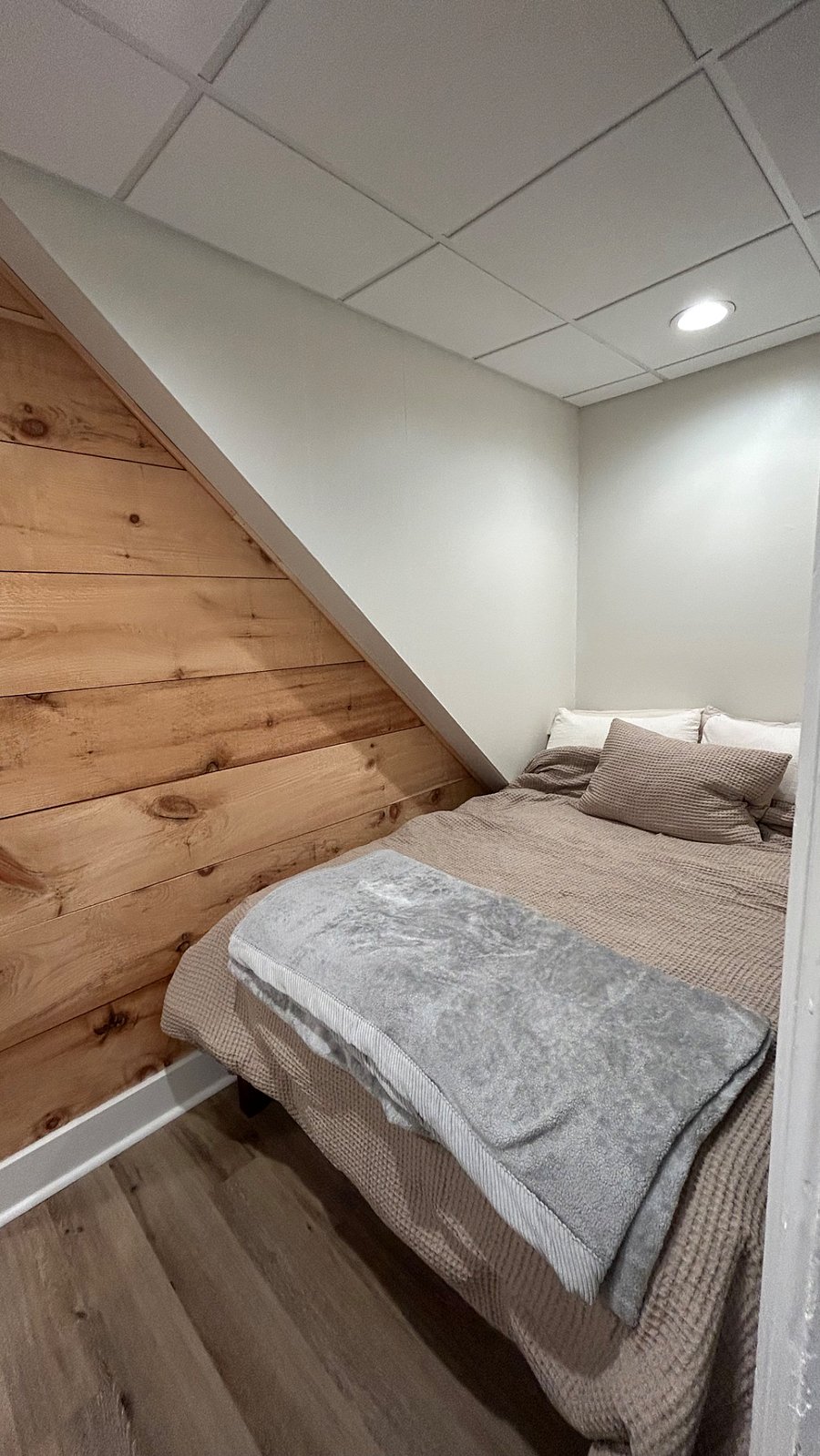 bedroom 1, full bed