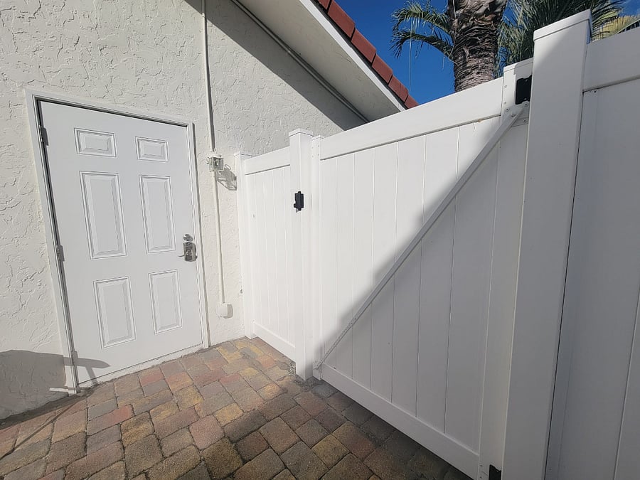 Private Side Entry to your room. 