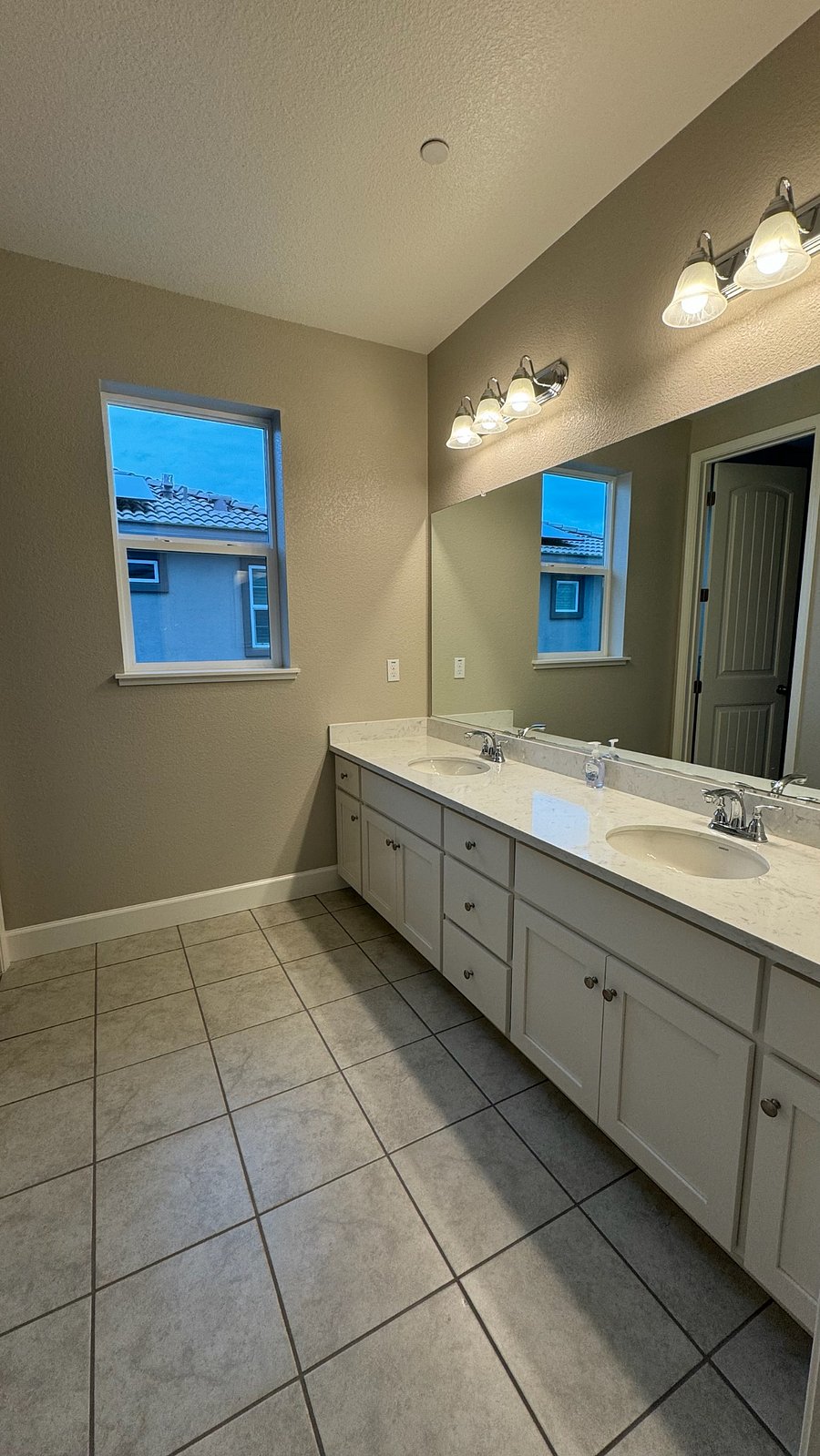 Furnished Finder property 797877_1 photo 7