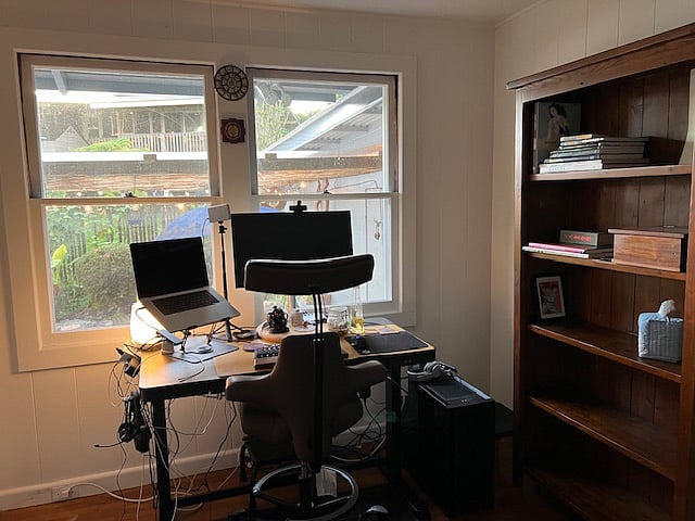 office or 3rd bedroom