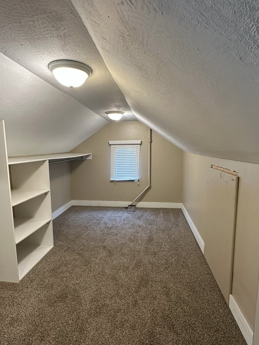 Master walk in closet 