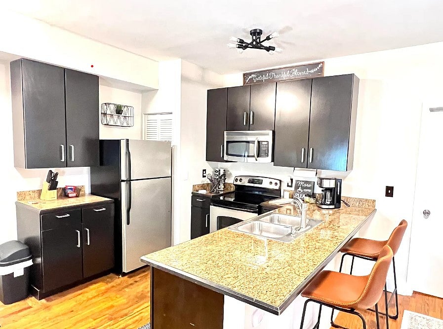 Furnished Finder property 798281_1 photo 3