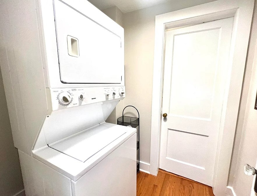 Furnished Finder property 798281_1 photo 12