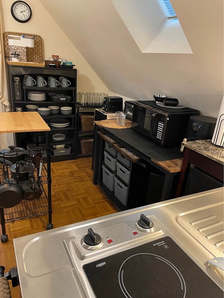 Kitchenette overview. Small but mighty!
