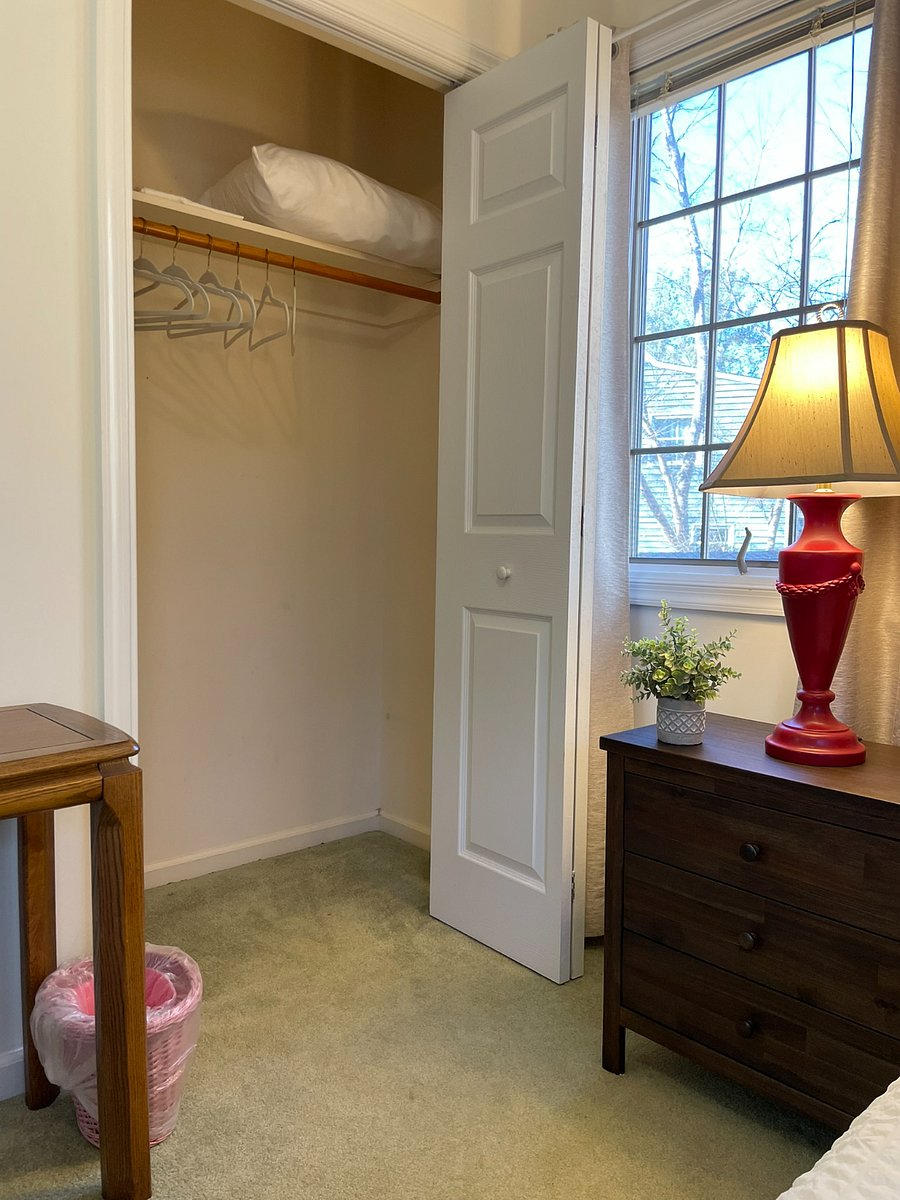 Easy access to closet space.