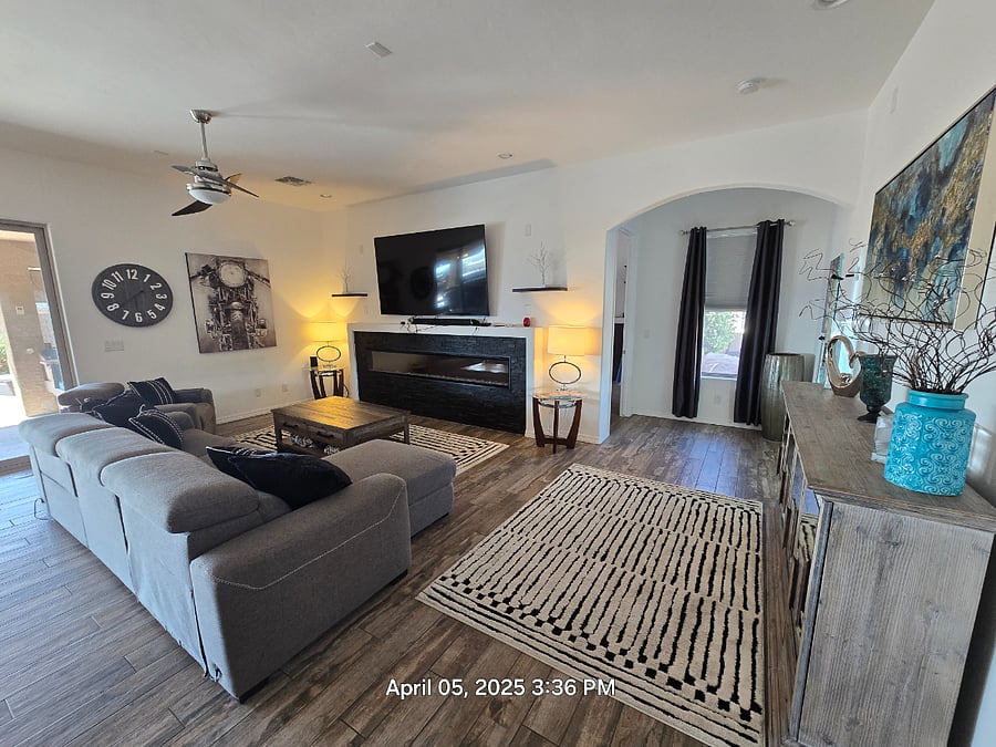 Liveing room area