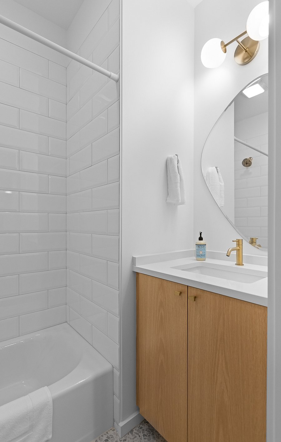 2nd Floor Guest Bath