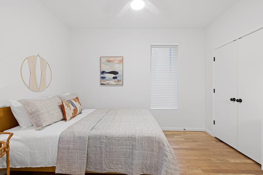 Queen Guest Suite