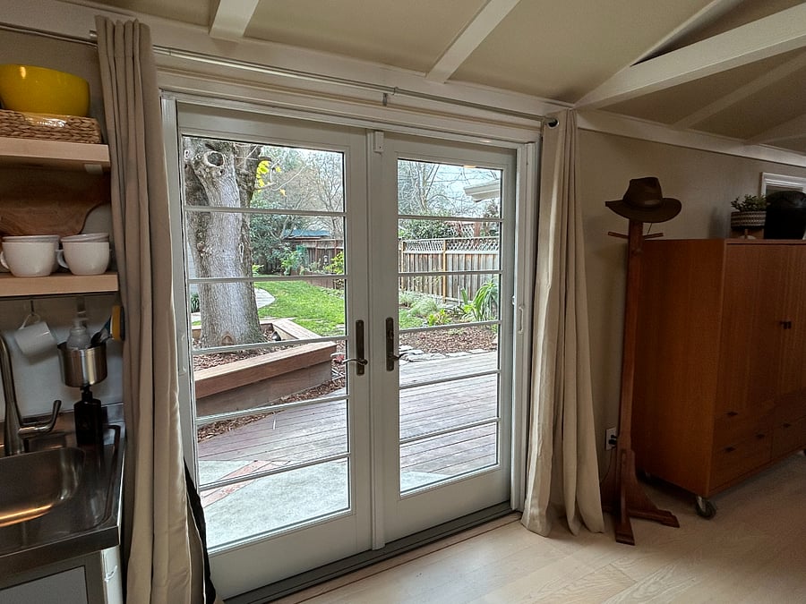Great lighting from the French doors