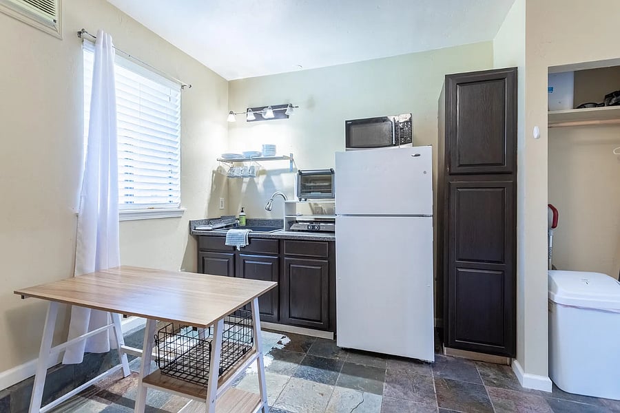Furnished Finder property 798640_1 photo 3