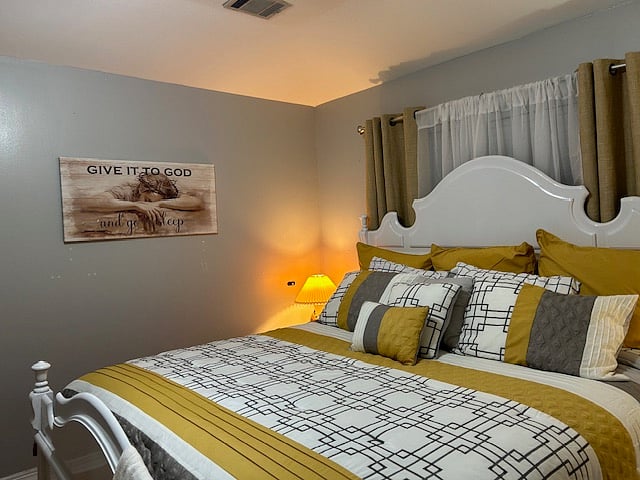 Furnished Finder property 798760_1 photo 13