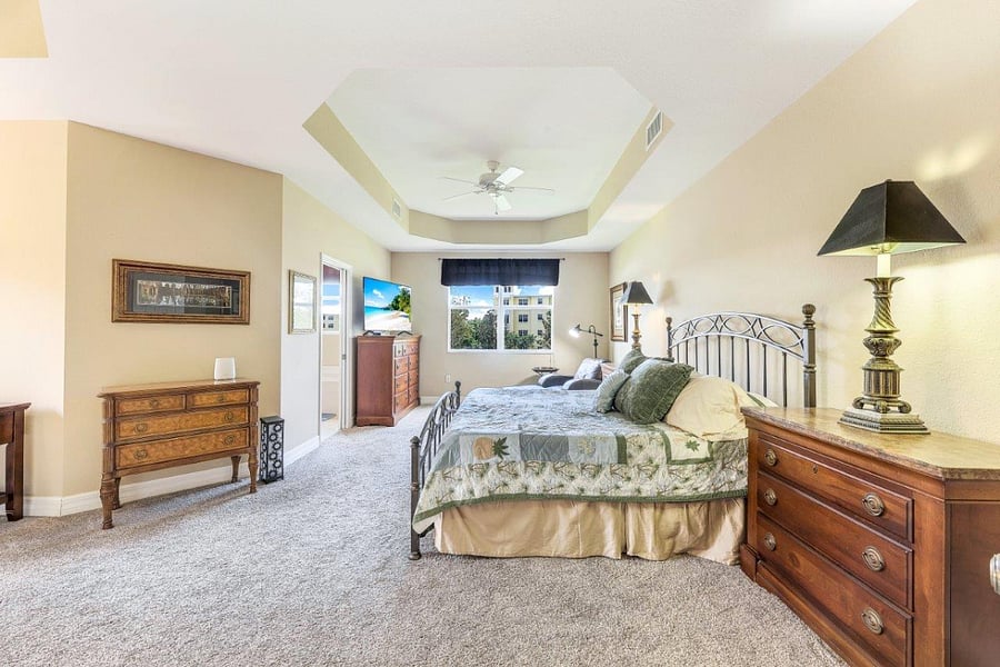 Large master bedroom