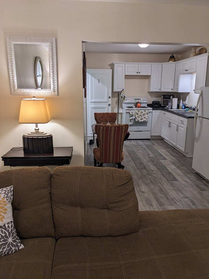 Furnished Finder property 798917_2 photo 1