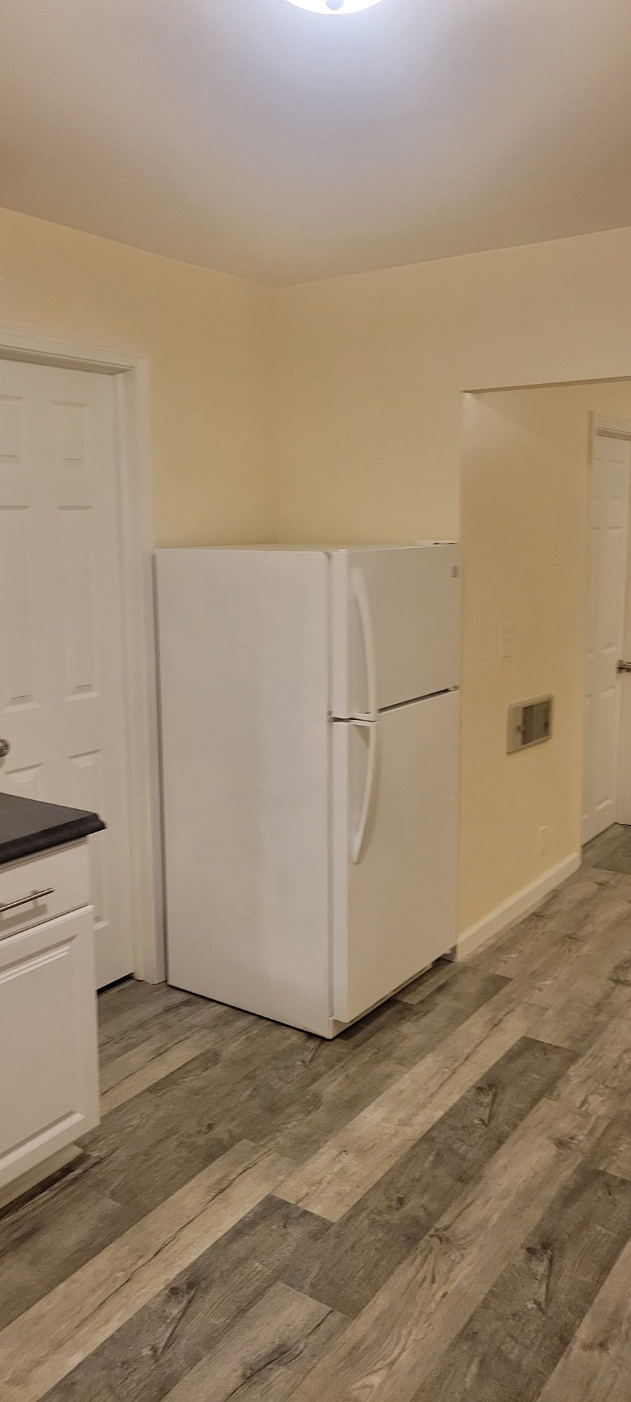 Furnished Finder property 798917_2 photo 9