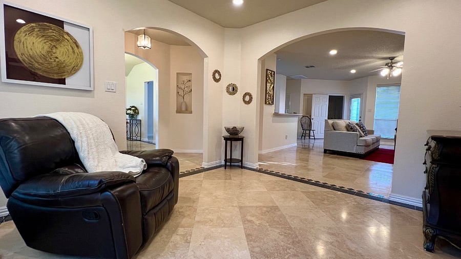 Furnished Finder property 799025_1 photo 5