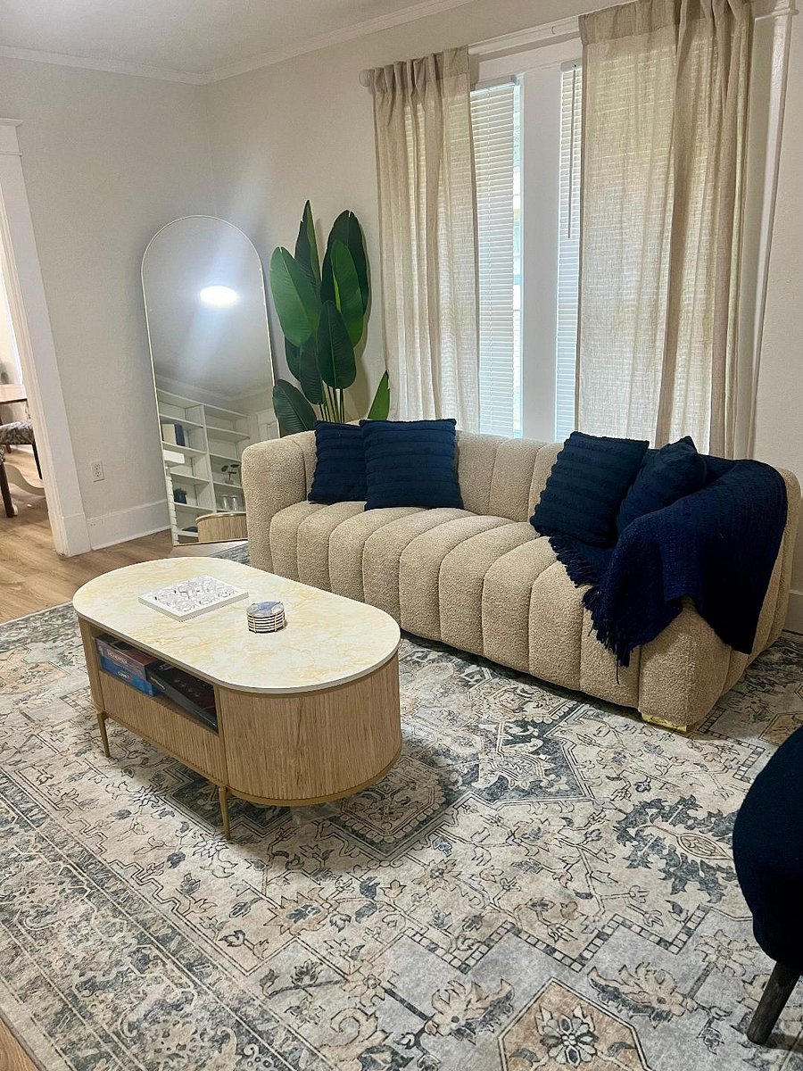 Furnished Finder property 799057_1 photo 18