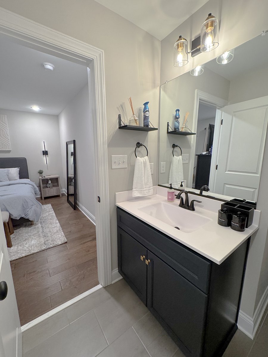 Furnished Finder property 799138_1 photo 9
