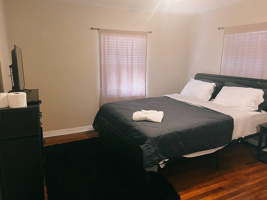 Furnished Finder property 799250_1 photo 3