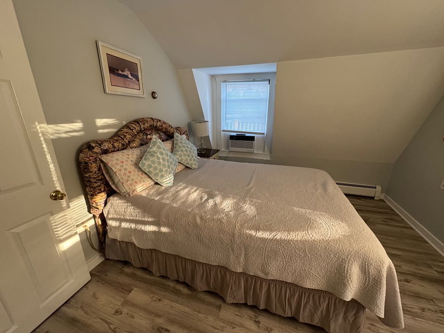 Front bedroom