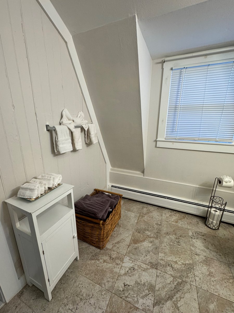 Bathroom upstairs