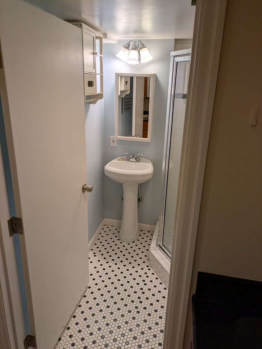 Furnished Finder property 799304_1 photo 17