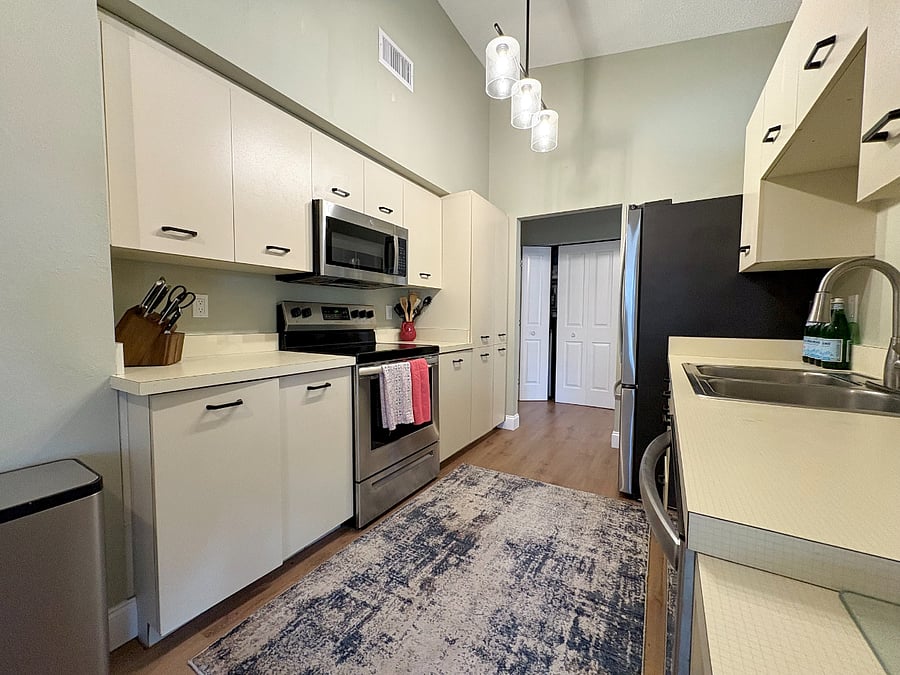 Furnished Finder property 799330_1 photo 6