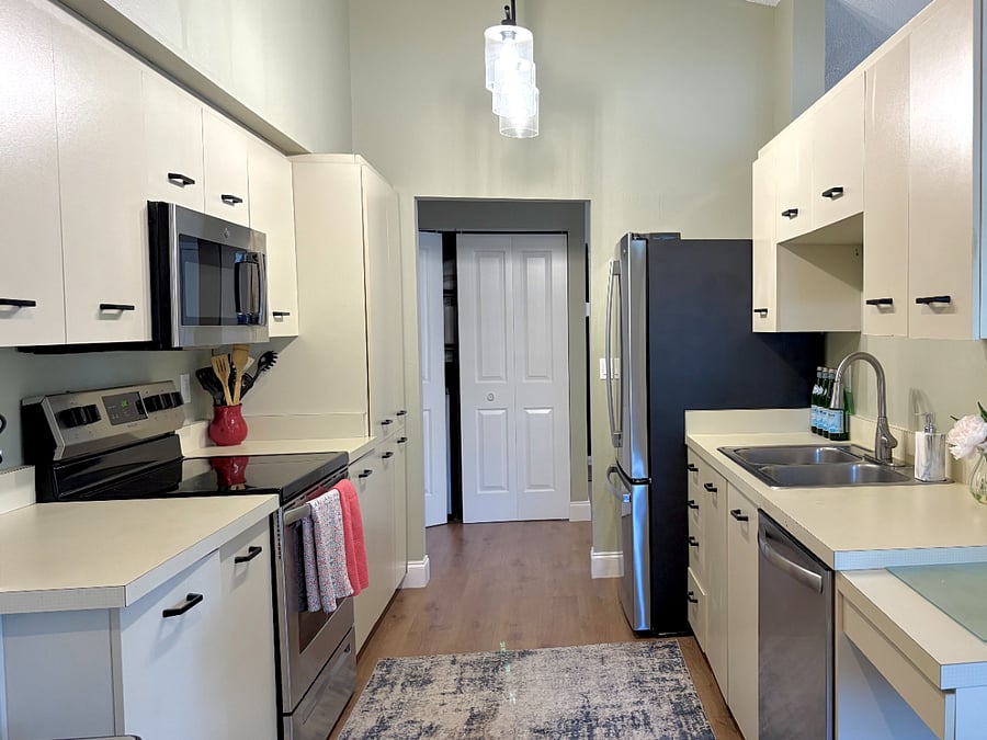 Furnished Finder property 799330_1 photo 12