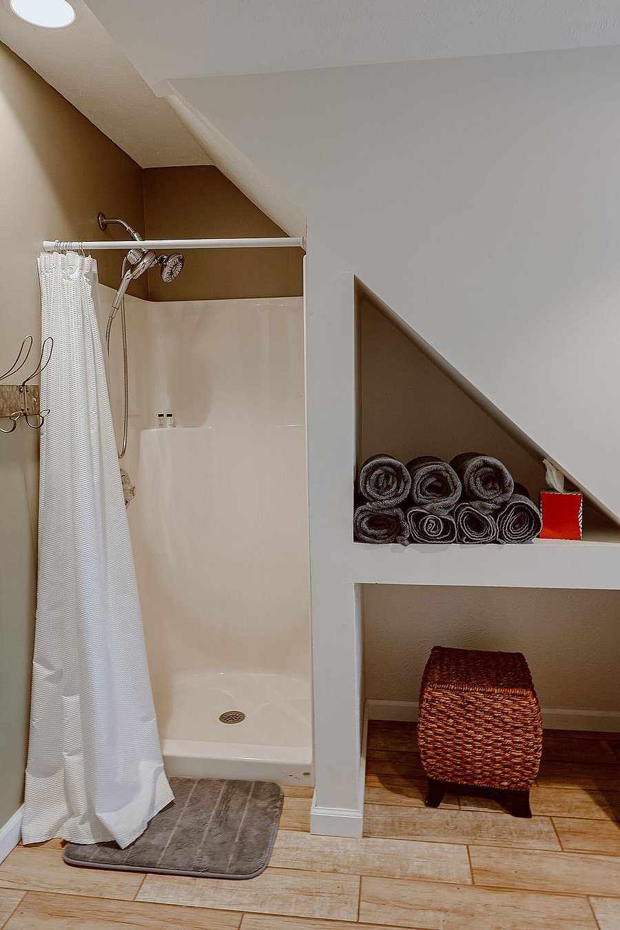 Upstairs bathroom