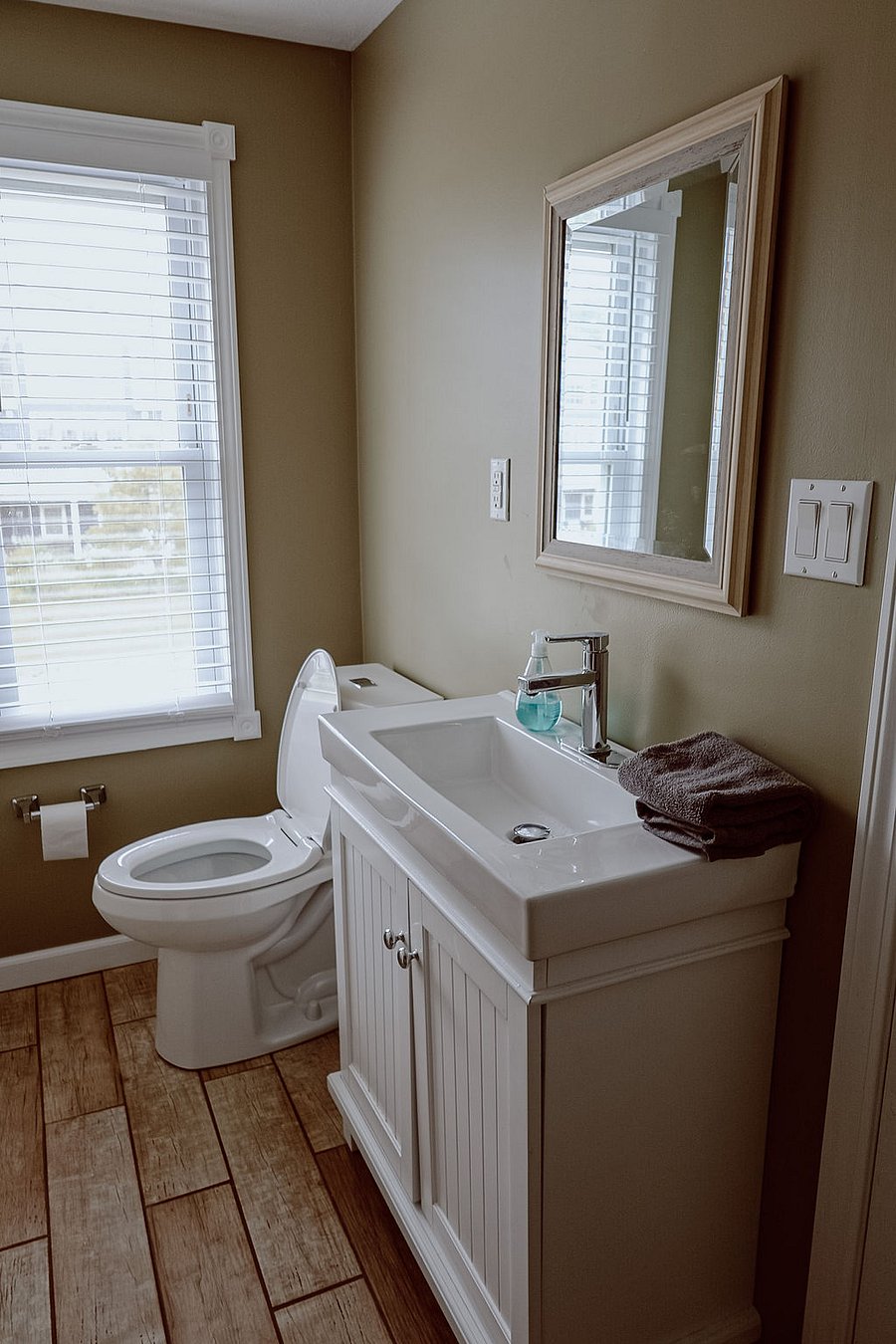 Upstairs bathroom