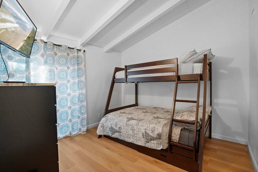 Furnished Finder property 799379_1 photo 17