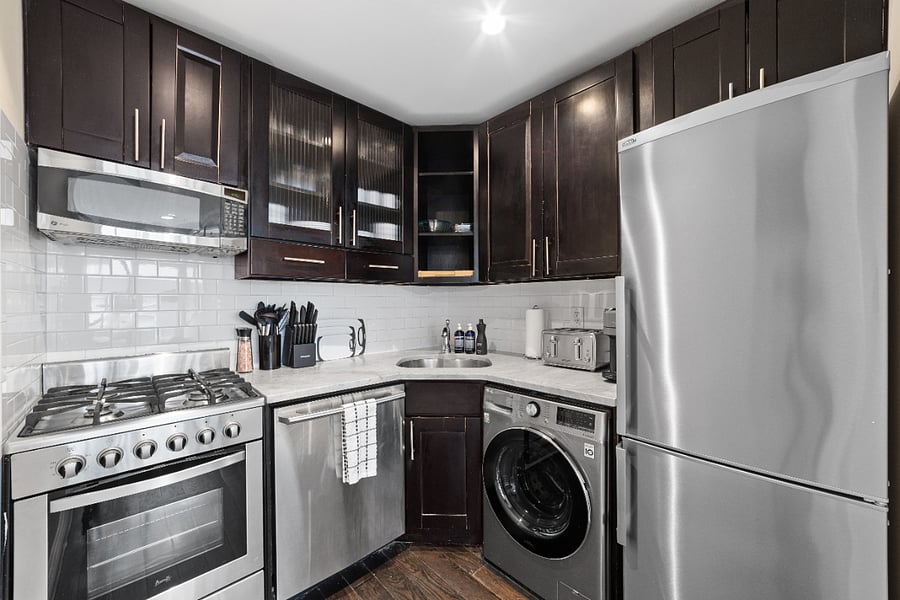 Furnished Finder property 799401_1 photo 17