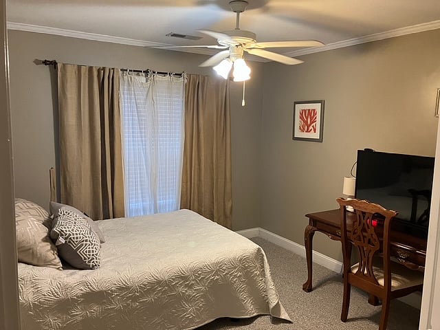 guest room 2 - full