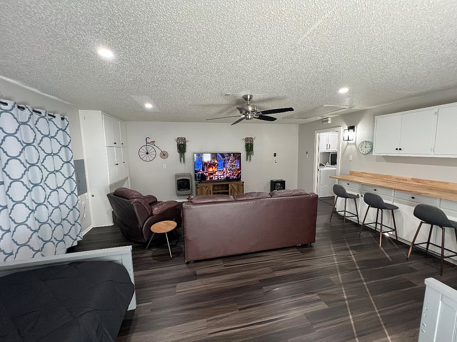 Twin Beds & Queen Pull Out Couch.