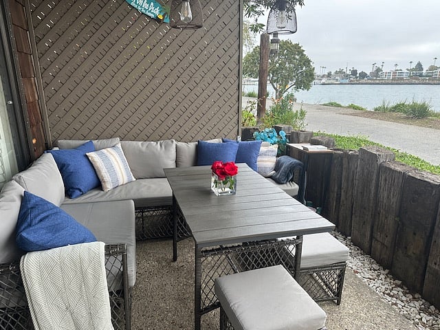 Furnished Finder property 799552_1 photo 3