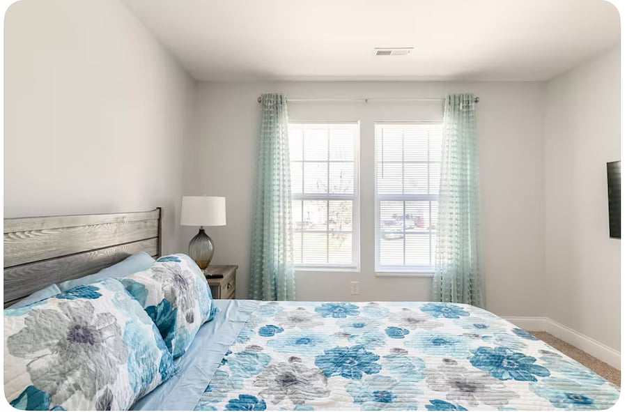 Bed room