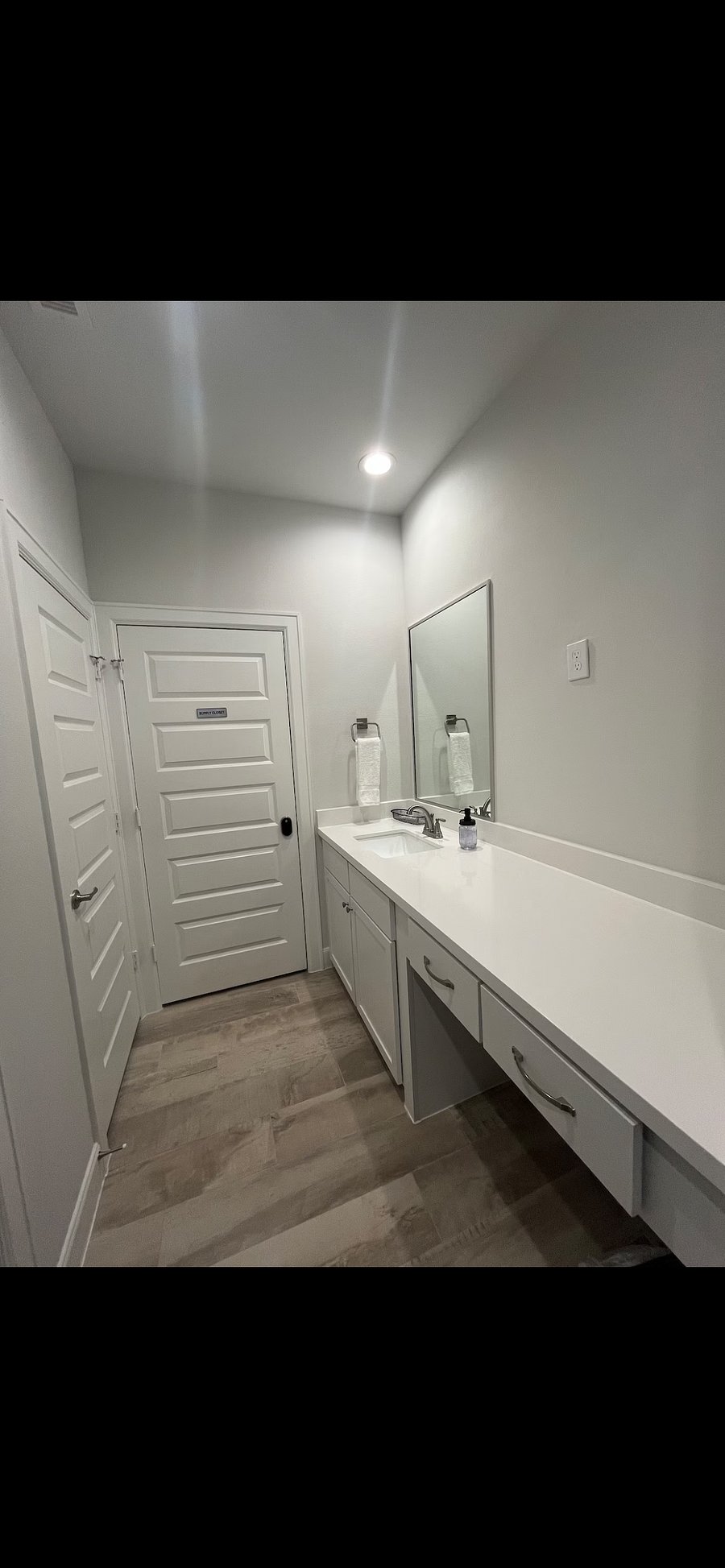 Furnished Finder property 799629_10 photo 8