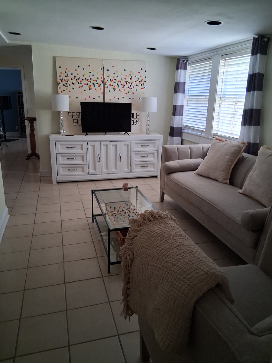 Furnished Finder property 799690_1 photo 6